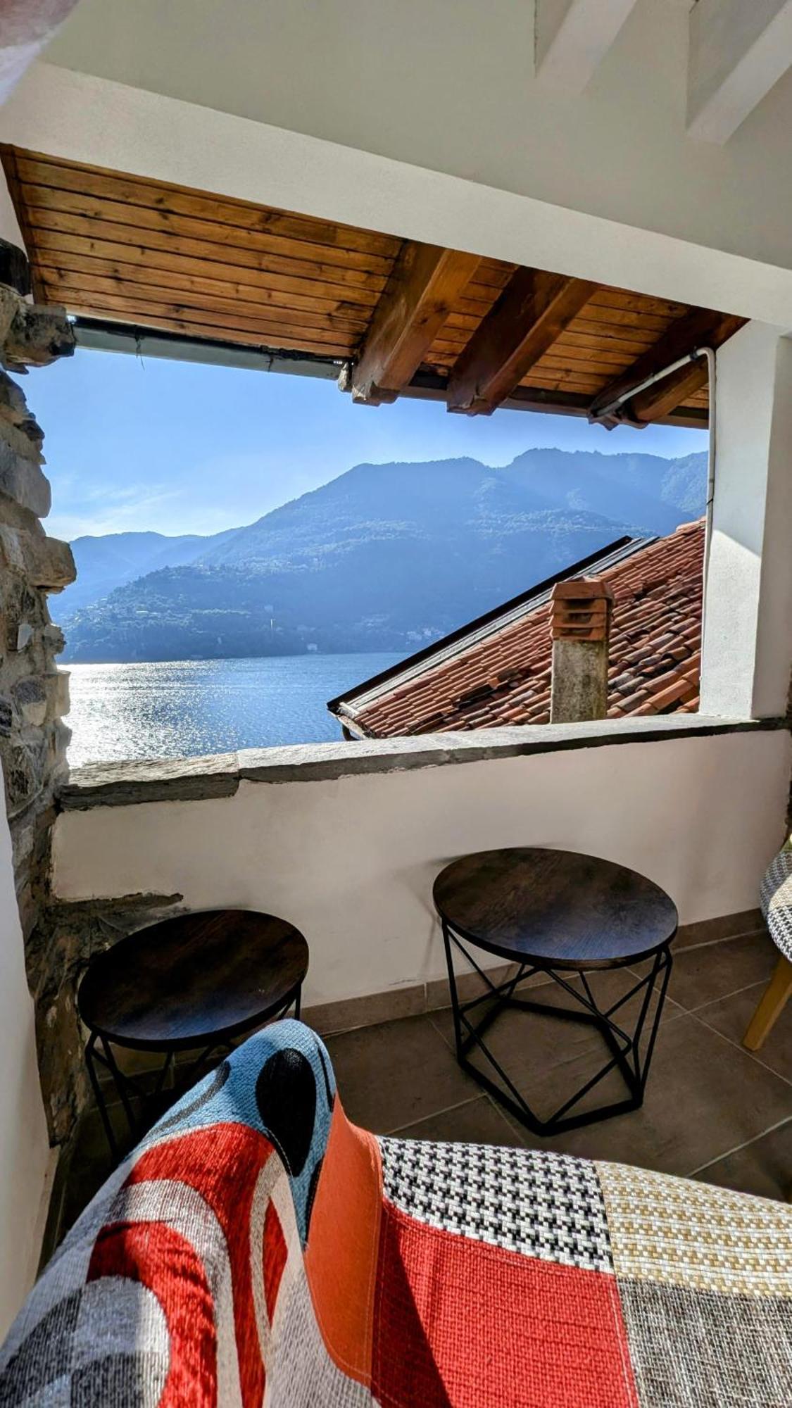 Il Rustico Dn Art Holidays Home - Alloggio Tipico Blevio Luaran gambar